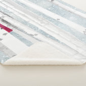 Roter Kardinal im schönen, schneebedeckten Birkenw Sherpadecke (3/4)