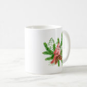 Roter Kardinal im Winter Evergreens Kaffeetasse (VorderseiteRechts)
