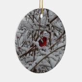 Roter Kardinal in einem schneebedeckten Baum Keramik Ornament (Rechts)