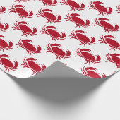 Roter Krabbenmuster an der Küste in Weiß Geschenkpapier (Ecke)