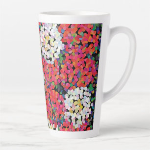 Roter Kristall Blütenblüten Milchtasse