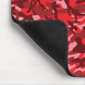 Roter Lachs-Tarnanzug Mousepad (Ecke)