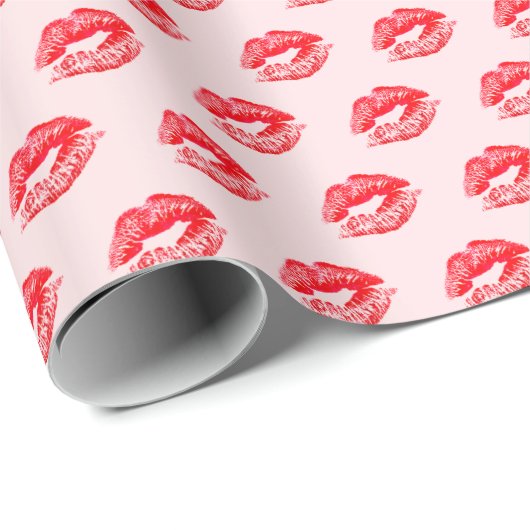 Roter Lipstick küsst pink Geschenkpapier (Rolleneckpunkt)