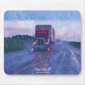 Roter Lkw Highway Autofahren in der Regenwald-Art  Mousepad (Vorne)