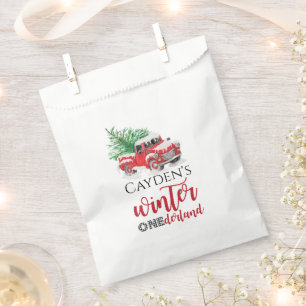 Roter LKW Winter Onederland Erster Geburtstag Geschenktütchen