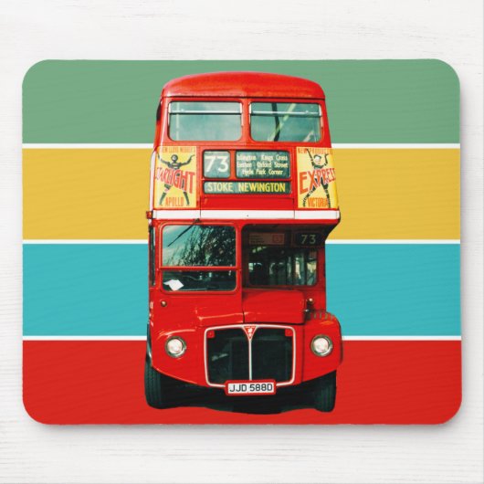 Roter London-Bus mit farbigen Streifen Mousepad (Vorne)