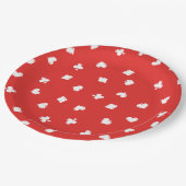 Roter Lucky In Love Poker Suite Muster Pappteller (Schrägansicht)