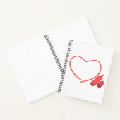 Roter Marker und rotes Herz Notizblock (Innenseite)