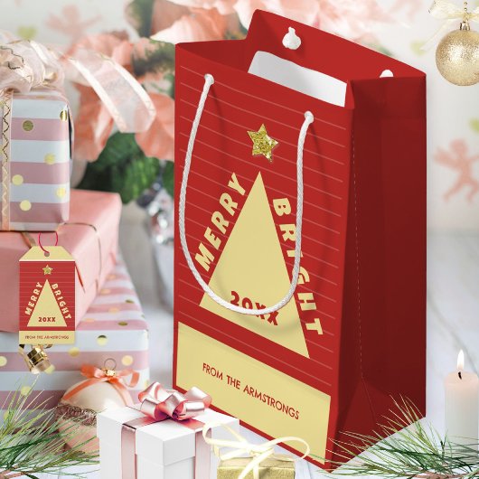 Roter minimalistischer Christbaum-Name Kleine Geschenktüte