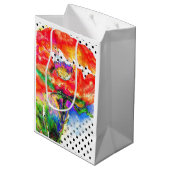 Roter Mohn - schwarz-weiße Polka-Punkte Mittlere Geschenktüte (Rückseite Schrägansicht)