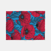 Roter Mohngarten auf blau Fleecedecke (Vorderseite (Horizontal))