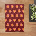 Roter Moss Rose Blume Nahtloses Muster auf Geschirrtuch<br><div class="desc">Nahtloses Muster der Moss Rose Blume auf Küchentüchern bedruckt. Die Farben der Moss Rose Blume sind rote Blütenblätter,  gelber Pistil und Perlen. Blumenmuster Küchenhandtuch für Liebhaber von Blume oder Natur.</div>