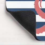 Roter Oktopus moderner Strand Weißmeer blau gestre Mousepad (Ecke)