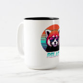 Roter Panda mit Sonnenbrille mit dem Wort Relax Zweifarbige Tasse (Vorderseite Links)