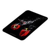 roter Pfeffer in Wasser Magnet (Linke Seite)