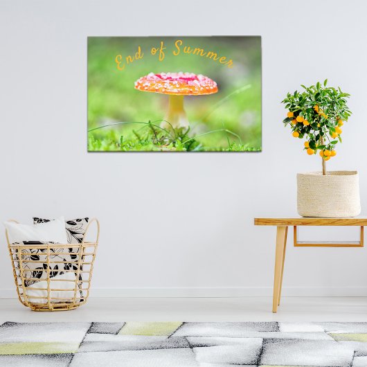 Roter Pilzpilz zum Ende des Fotos Poster