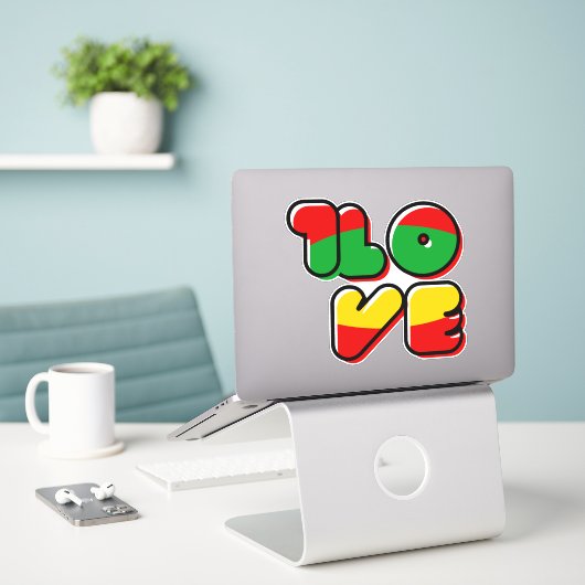 Roter Rasta Reggae Eine Liebe Aufkleber (Laptop auf Schreibtisch)