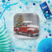 Roter Retro-LKW mit Weihnachtsbaum Pappteller (Party)