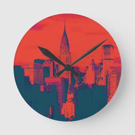 Roter Retro-Stil Pop Art New York City Runde Wanduhr (Vorderseite)