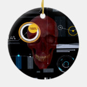 Roter Schädel hinter Sichtschutzhacker Keramik Ornament (Hinten)