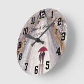 Roter Schirm Liebe Paar rustikale romantische Hoch Runde Wanduhr (Winkel)