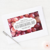 Roter Stachelbeermarmelade oder Aufkleber auf dem (Umschlag)