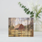 Roter Stall aus zerrüttetem Holz Rustikaler Wester Postkarte (Stehend Vorderseite)
