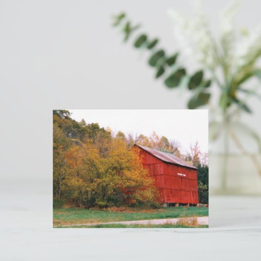 Roter Stall im Herbst Postkarte (Stehend Vorderseite)
