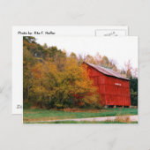 Roter Stall im Herbst Postkarte (Vorne/Hinten)