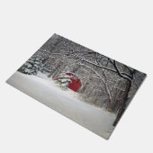 Roter Stall im Schnee (2011) Fußmatte (Schrägansicht)