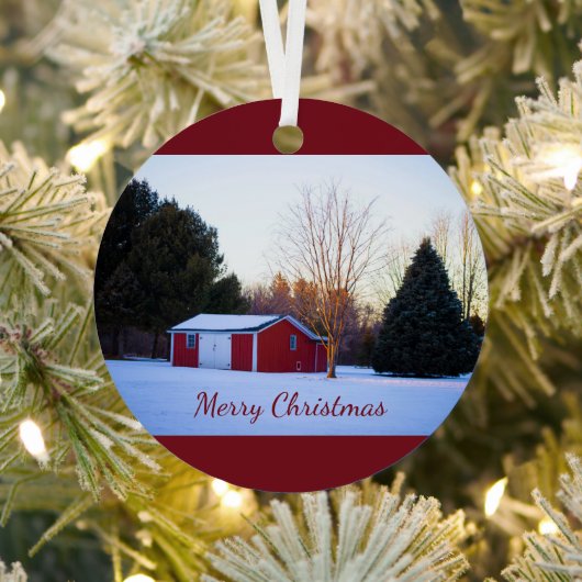 Roter Stall im Schnee Ornament (InSitu)