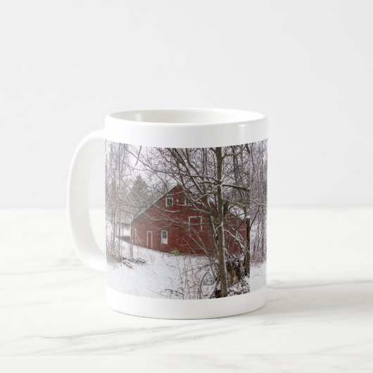 Roter Stall in der Schneekaffee-Tasse Kaffeetasse (Vorderseite Links)