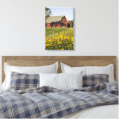 Roter Stall mit gelben Wildblumen Leinwanddruck (Insitu (Schlafzimmer))