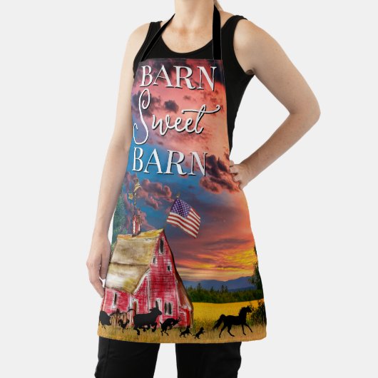 Roter Stall mit Tieren in der Rustikal Schürze (InSitu)