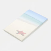 Roter Starfish am weißen Sandstrand Post-it Klebezettel (angewinkelt)