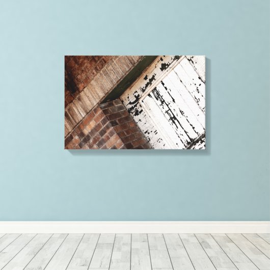 Roter Stein und gestörtes Weißholz Leinwanddruck (Insitu (Holzboden))