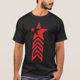 Roter Stern mit Chevron-Pfeilen – Minimale Abstrak T-Shirt