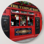 Roter Tempel-Bar Pub in Dublin-Knopf Button (Vorderseite)