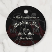 Roter Tod tanzende Skelette Gothic Wedding Geschenkanhänger (Rückseite)