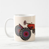 Roter Traktor auf einer Tasse (Links)