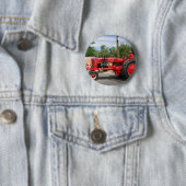 Roter Traktor Button (Beispiel)