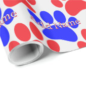 Roter und blauer Hundepflaster Individuelle Name d Geschenkpapier (Rolleneckpunkt)