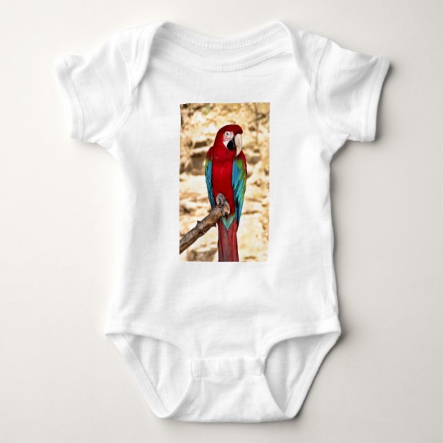 Roter und grüner Macaw Baby Strampler (Vorderseite)