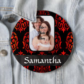 Roter und schwarzer Damast Button (Beispiel)
