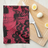 Roter und schwarzer gotischer Spitzeschädel Handtuch (Viertel Falte)