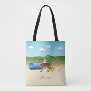 Roter und Tan Rottweiler Hund mit Agility Tasche