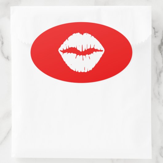Roter und weißer Lipstick Ovaler Aufkleber (Tasche)