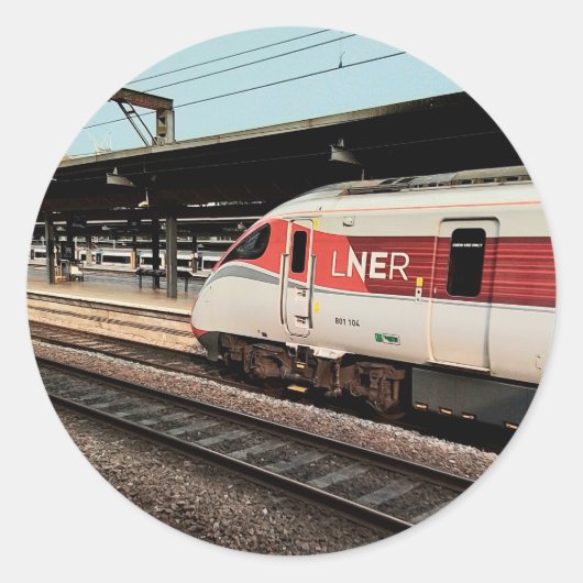 Roter und weißer Zug Runder Aufkleber (Vorderseite)