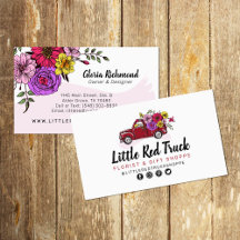 Roter Vintager Lkw und Blume Floral + Social Media