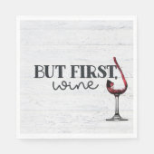 Roter Wein auf weißem Holz Serviette (Vorderseite)